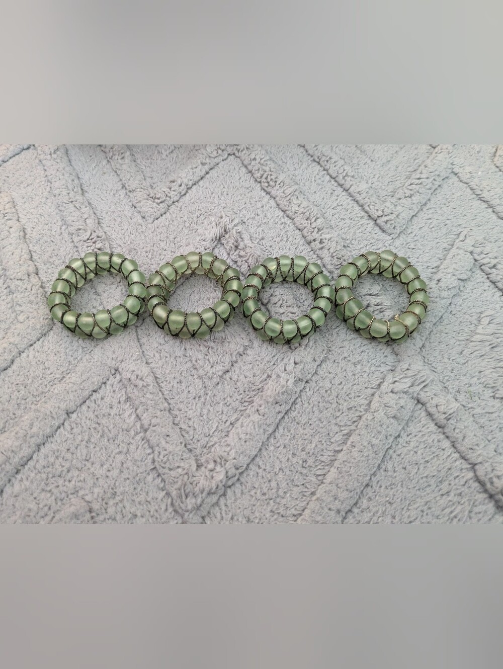 Set of 4 Light Green Beaded Napkin Rings With Silver Wire Accents